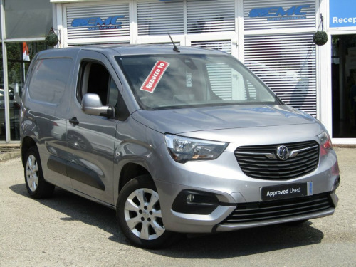 Vauxhall Combo  1.5 Turbo D 2000 Griffin Panel Van 4dr Diesel Manu