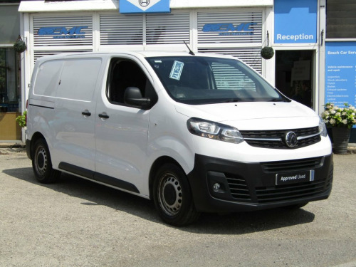 Vauxhall Vivaro  1.5 Turbo D 2700 Dynamic Panel Van 6dr Diesel Manu