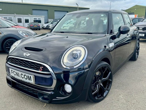 MINI Hatch  2.0 Cooper SD Hatchback 5dr Diesel Manual Euro 6 (