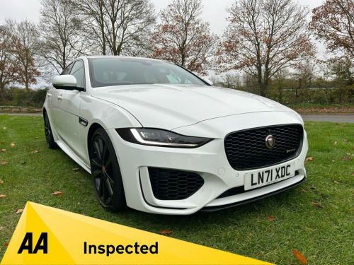 Jaguar XE  2.0 P250i R-Dynamic SE Saloon 4dr Petrol Auto Euro