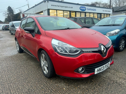 Renault Clio  1.2 16V Dynamique MediaNav Hatchback 5dr Petrol Ma