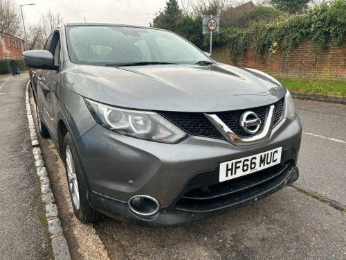 Nissan Qashqai  1.5 dCi Acenta SUV 5dr Diesel Manual 2WD Euro 6 (s