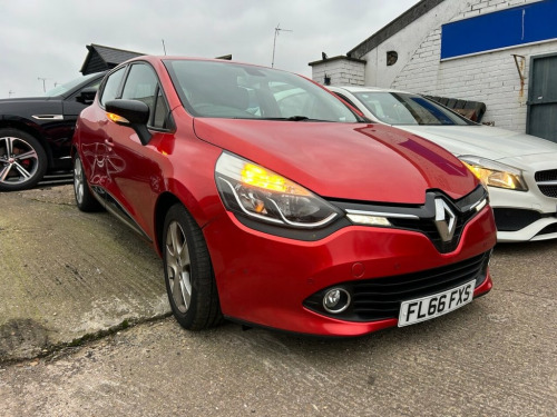 Renault Clio  0.9 TCe Dynamique Nav Hatchback 5dr Petrol Manual 