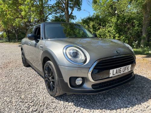 MINI Clubman  1.5 Cooper Estate 6dr Petrol Manual Euro 6 (s/s) (