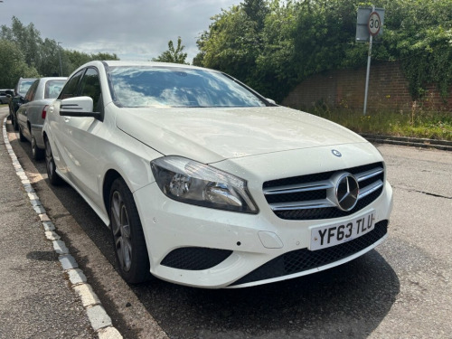 Mercedes-Benz A-Class A180 1.6 A180 Sport Hatchback 5dr Petrol Manual Euro 6 