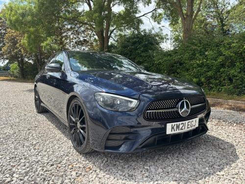 Mercedes-Benz E-Class  2.0 E220d AMG Line Night Edition (Premium Plus) Sa