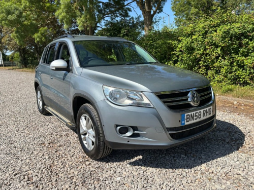 Volkswagen Tiguan  2.0 TDI S SUV 5dr Diesel Auto 4WD Euro 4 (140 ps)