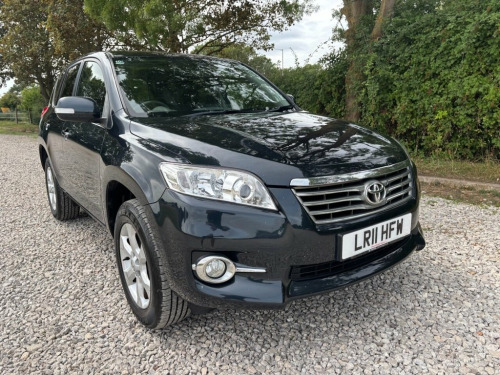 Toyota RAV4  2.2 D-4D XT-R SUV 5dr Diesel Manual 4WD Euro 5 (15