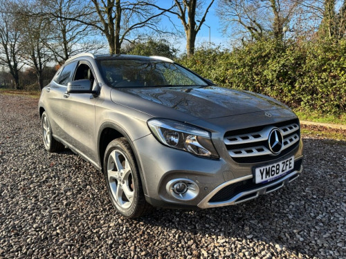 Mercedes-Benz GLA-Class  2.1 GLA200d Sport (Executive) SUV 5dr Diesel 7G-DC