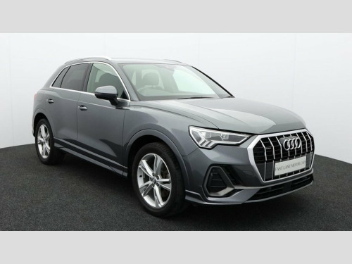 Audi Q3  2.0 TFSI 40 S line SUV 5dr Petrol S Tronic quattro