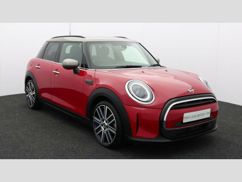 MINI Hatch  1.5 Cooper Exclusive Hatchback 5dr Petrol Steptron