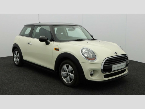 MINI Hatch  1.5 Cooper Hatchback 3dr Petrol Auto Euro 6 (s/s) 