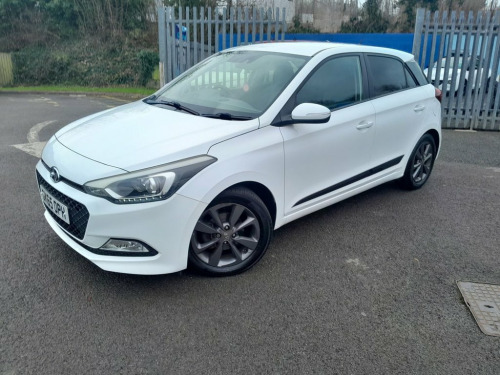 Hyundai i20  1.4 Premium Hatchback 5dr Petrol Manual Euro 6 (10