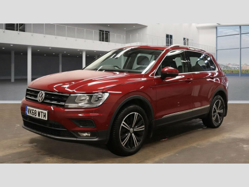 Volkswagen Tiguan  2.0 TDI SE Navigation SUV 5dr Diesel DSG 4Motion E