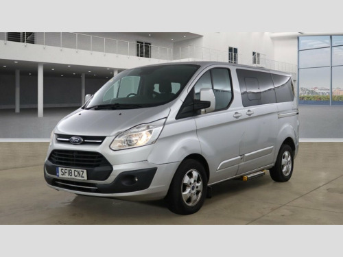 Ford Tourneo Custom  2.0 310 EcoBlue Titanium Minibus Double Cab 5dr Di 