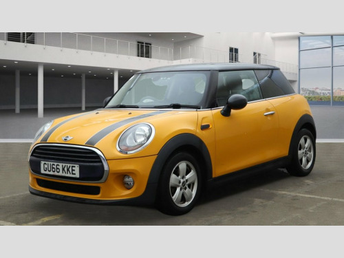 MINI Hatch  1.5 Cooper D Hatchback 3dr Diesel Manual Euro 6 (s 