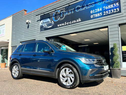 Volkswagen Tiguan  1.5 LIFE TSI DSG 5d 148 BHP