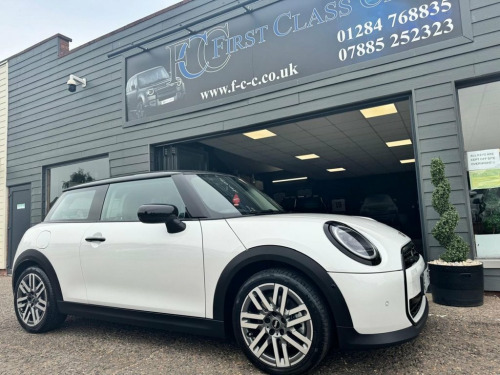 MINI Hatch  1.5C Classic Hatchback 3dr Petrol Steptronic Euro 