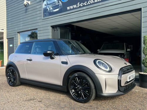 MINI Hatch  1.5 Cooper Exclusive Hatchback 3dr Petrol Manual E