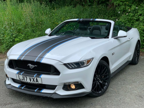 Ford Mustang  5.0 GT 2d 410 BHP+WHITE+BLACK ROOF+BLACK STRIPES+ 