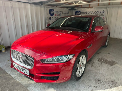 Jaguar XE  2.0d Portfolio Saloon 4dr Diesel Auto Euro 6 (s/s)