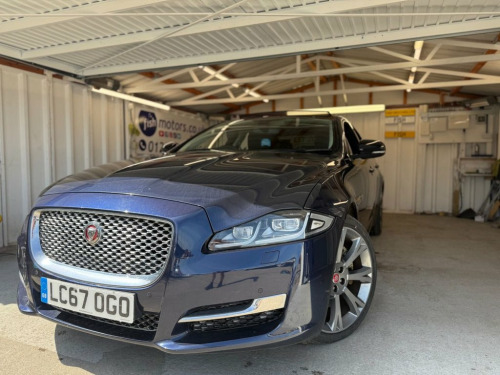 Jaguar XJ  3.0d V6 Premium Luxury Saloon 4dr Diesel Auto Euro
