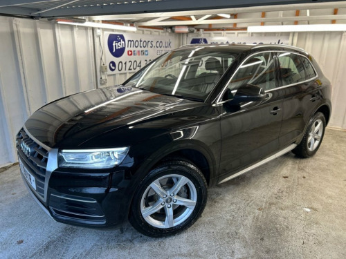 Audi Q5  2.0 TDI 40 Sport SUV 5dr Diesel S Tronic quattro E