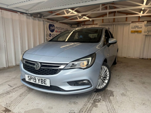 Vauxhall Astra  1.4i Turbo Elite Nav Hatchback 5dr Petrol Manual E