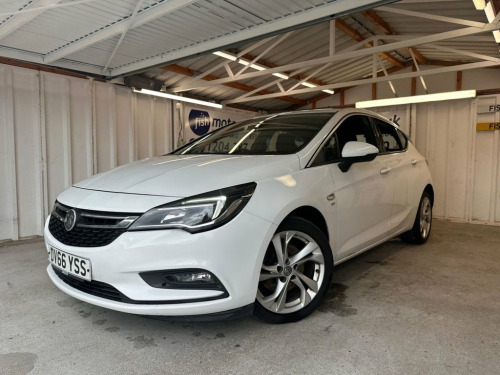 Vauxhall Astra  1.6 CDTi BlueInjection SRi Nav Hatchback 5dr Diese