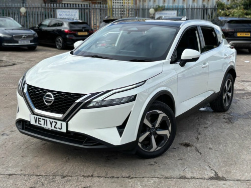 Nissan Qashqai  1.3 DIG-T MHEV N-Connecta SUV 5dr Petrol Hybrid Ma