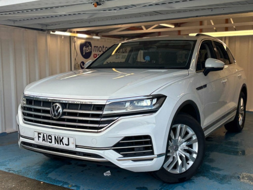 Volkswagen Touareg  3.0 TDI V6 SEL SUV 5dr Diesel Tiptronic 4Motion Eu 