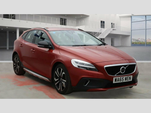 Volvo V40  1.5 T3 GPF Pro Hatchback 5dr Petrol Auto Euro 6 (s