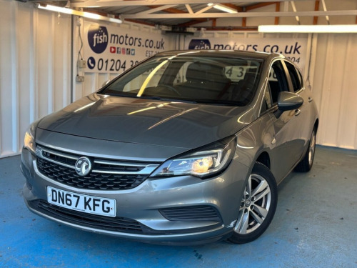 Vauxhall Astra  1.6 CDTi ecoFLEX Tech Line Hatchback 5dr Diesel Ma 