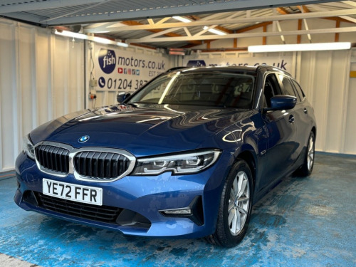 BMW 3 Series  2.0 330e 12kWh SE Pro Touring 5dr Petrol Plug-in H 