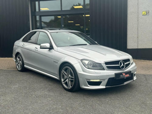 Mercedes-Benz C-Class  6.3 C63 V8 AMG Saloon 4dr Petrol SpdS MCT Euro 5 (