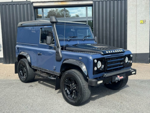 Land Rover Defender  2.4 TDCi Hard Top SUV 3dr Diesel Manual 4WD SWB Eu