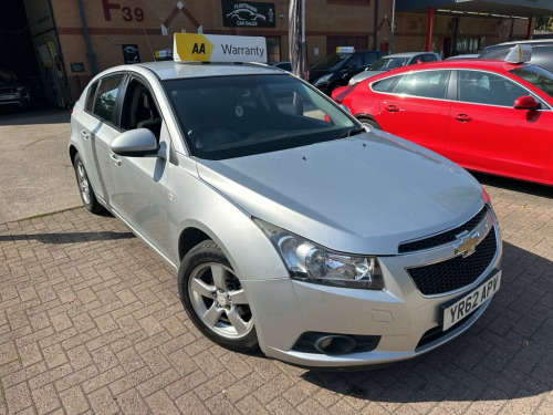 Chevrolet Cruze  1.6 LT 5d 124 BHP