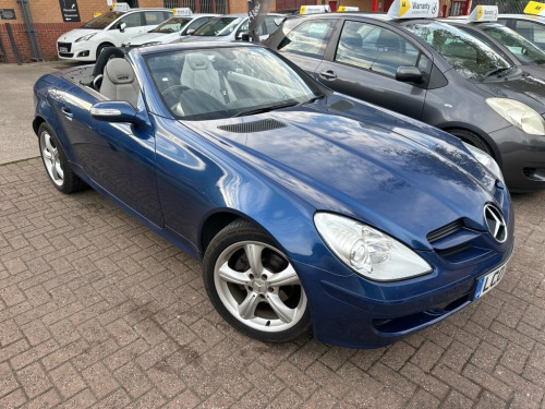 Mercedes-Benz SLK SLK200 Kompressor 1.8 SLK200 Kompressor Convertible 2dr Petrol Autom