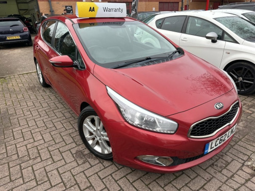 Kia ceed  1.6 CRDi EcoDynamics 3 Hatchback 5dr Diesel Manual