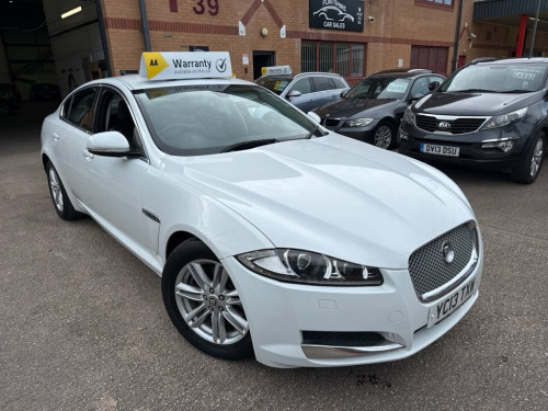 Jaguar XF  2.2d Luxury Saloon 4dr Diesel Auto Euro 5 (s/s) (2