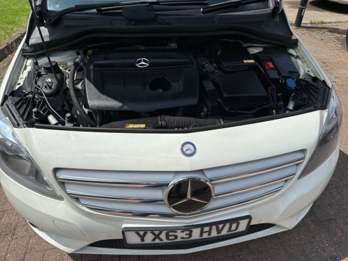 Mercedes-Benz B-Class B180 1.5 B180 CDI SE MPV 5dr Diesel Manual Euro 5 (s/s)