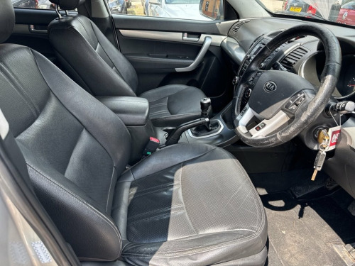 Kia Sorento  2.2 CRDi KX-2 SUV 5dr Diesel Manual AWD Euro 5 (19