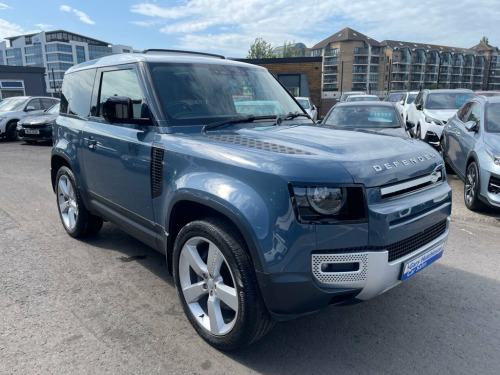 Land Rover Defender  3.0 D250 MHEV SE SUV 3dr Diesel Auto 4WD Euro 6 (s