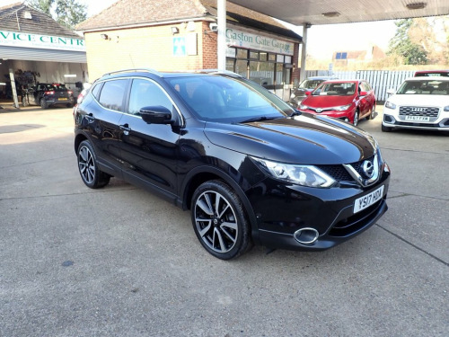 Nissan Qashqai  1.2 DIG-T Tekna SUV 5dr Petrol Manual 2WD Euro 6 (