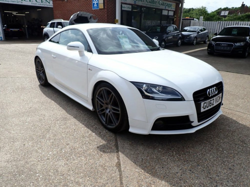 Audi TT  2.0 TDI Black Edition Coupe 3dr Diesel Manual quat