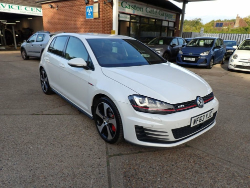 Volkswagen Golf  2.0 TSI BlueMotion Tech GTI Performance Hatchback 