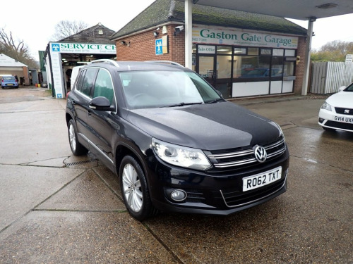 Volkswagen Tiguan  2.0 TDI BlueMotion Tech Sport SUV 5dr Diesel DSG 4 