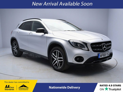 Mercedes-Benz 200  1.6 1.6 GLA200 Urban Edition SUV 5dr Petrol Manual