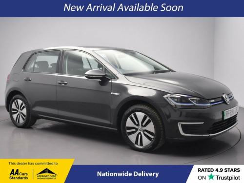 Volkswagen Golf  35.8kWh e-Golf Hatchback 5dr Electric Auto (136 ps 