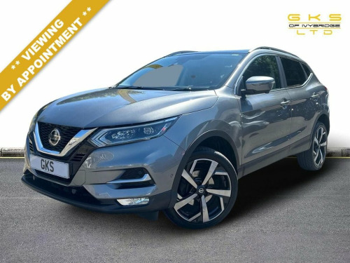 Nissan Qashqai  1.3 DIG-T Tekna SUV 5dr Petrol Manual Euro 6 (s/s)